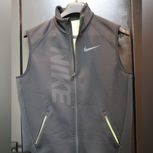 Nike, Tech Vest, Men's Size Medium, Black with Volt Green Dri-Fit Lining, Used